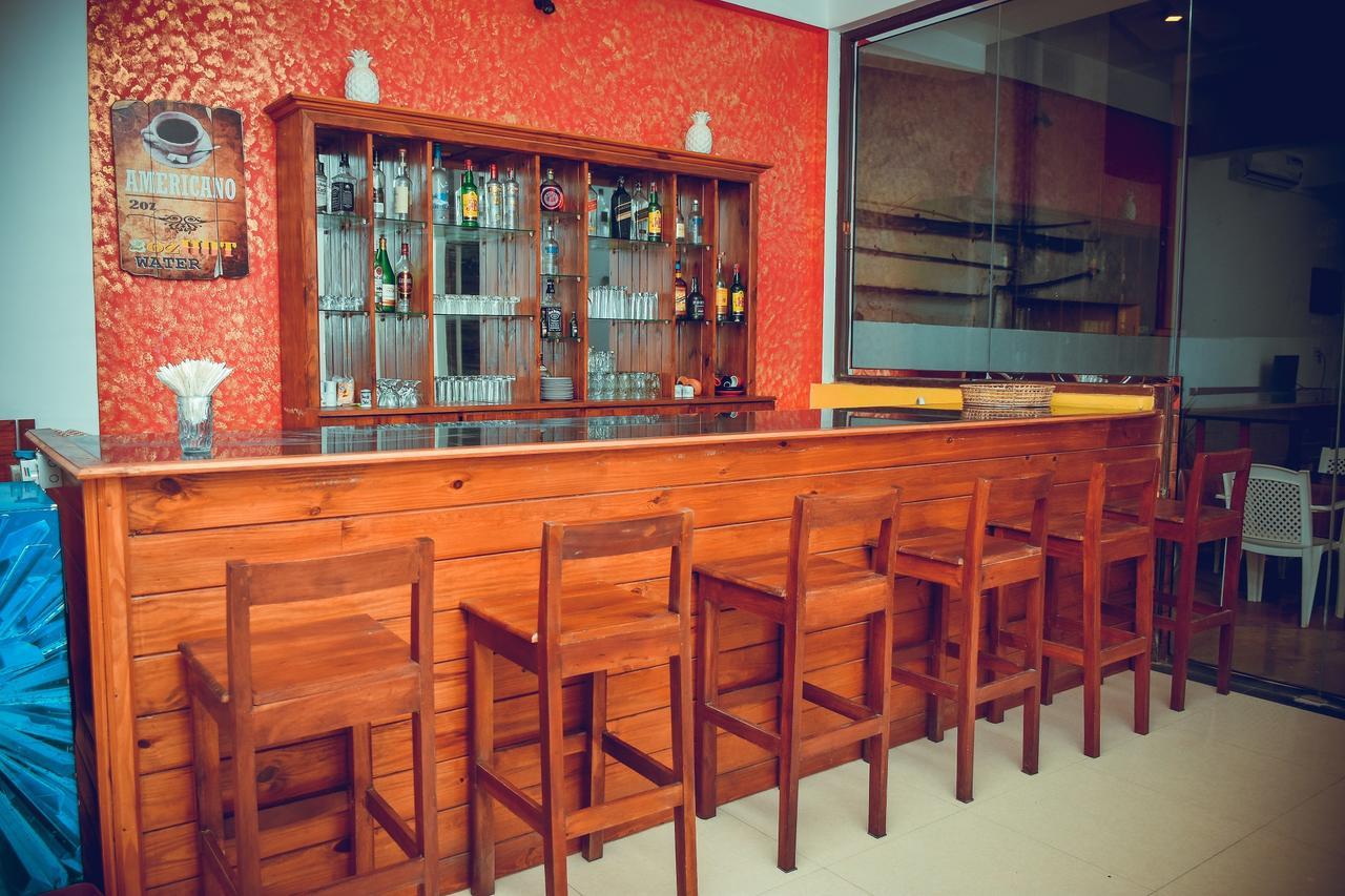 Zendara Hotel Negombo Exterior photo
