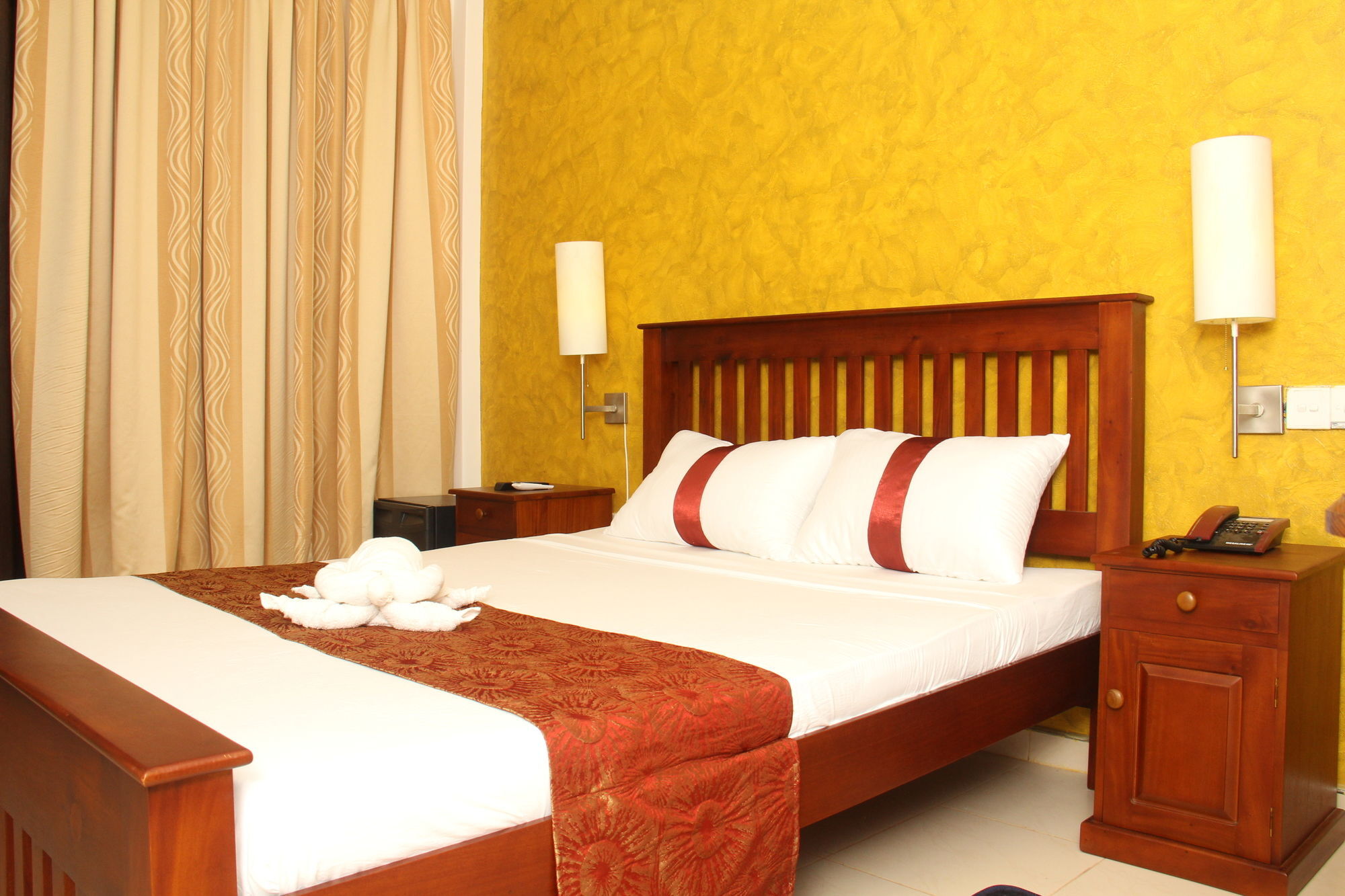 Zendara Hotel Negombo Exterior photo